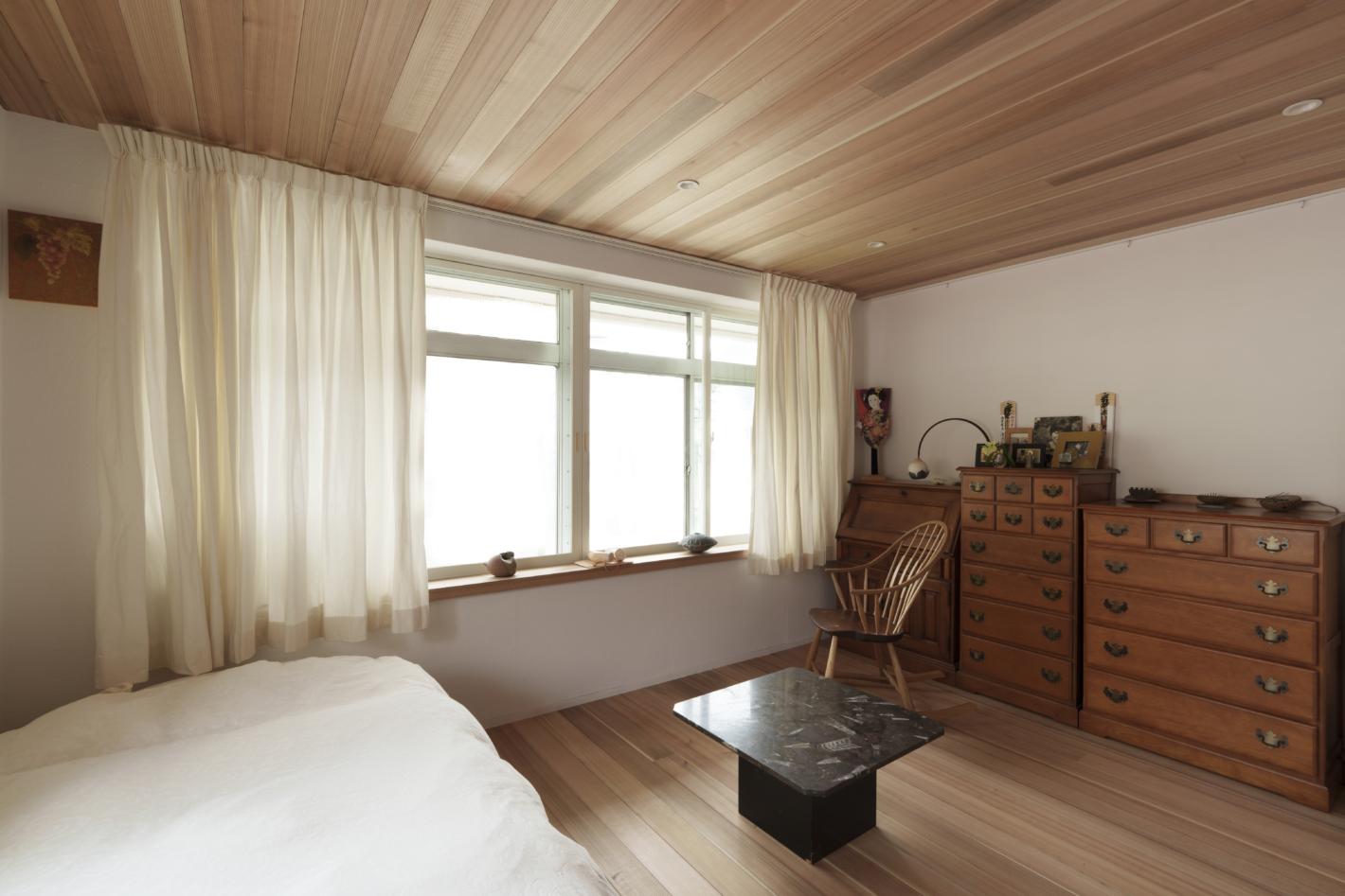 「循環するリノベ」の寝室