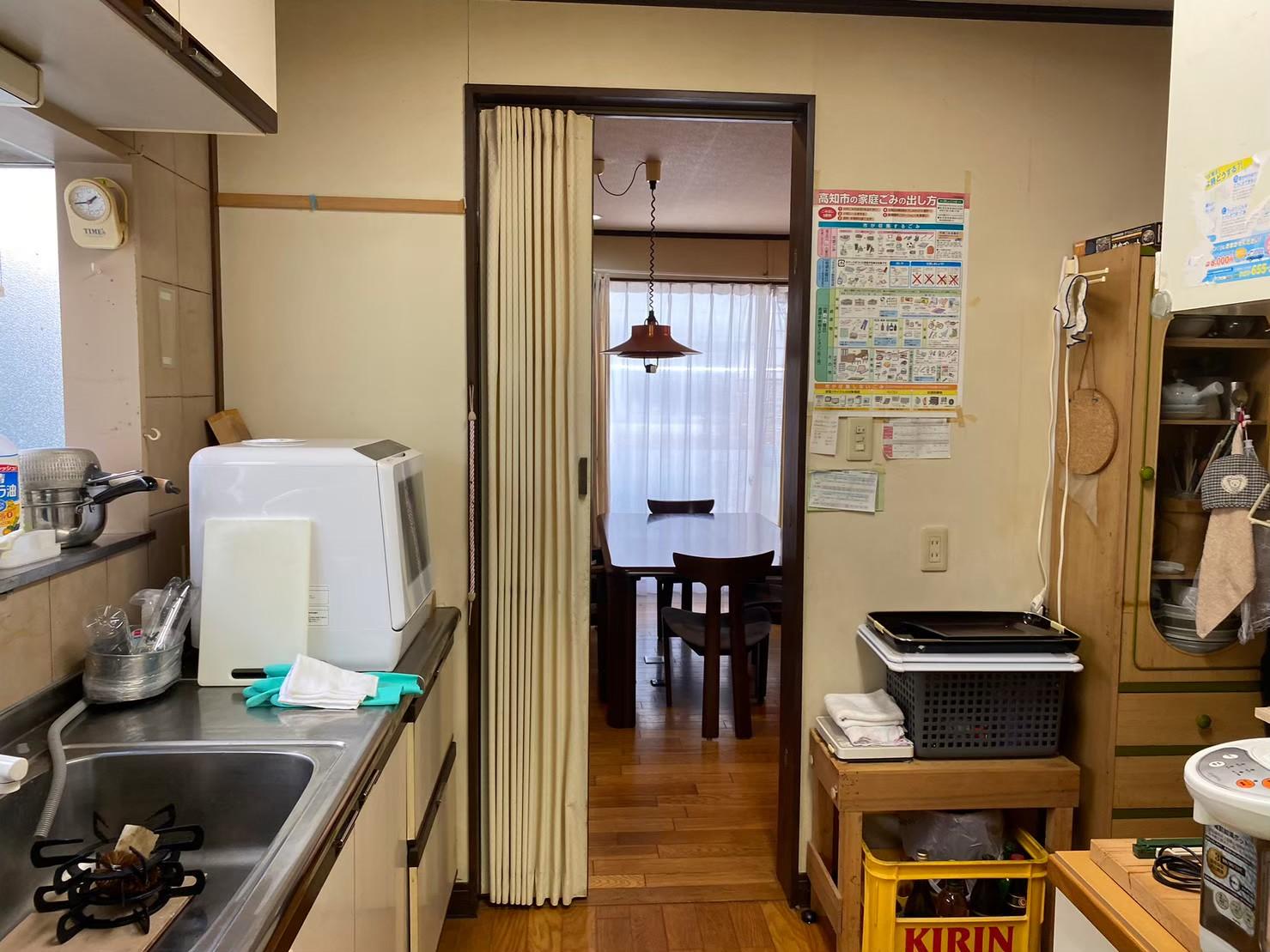 リビングダイニング