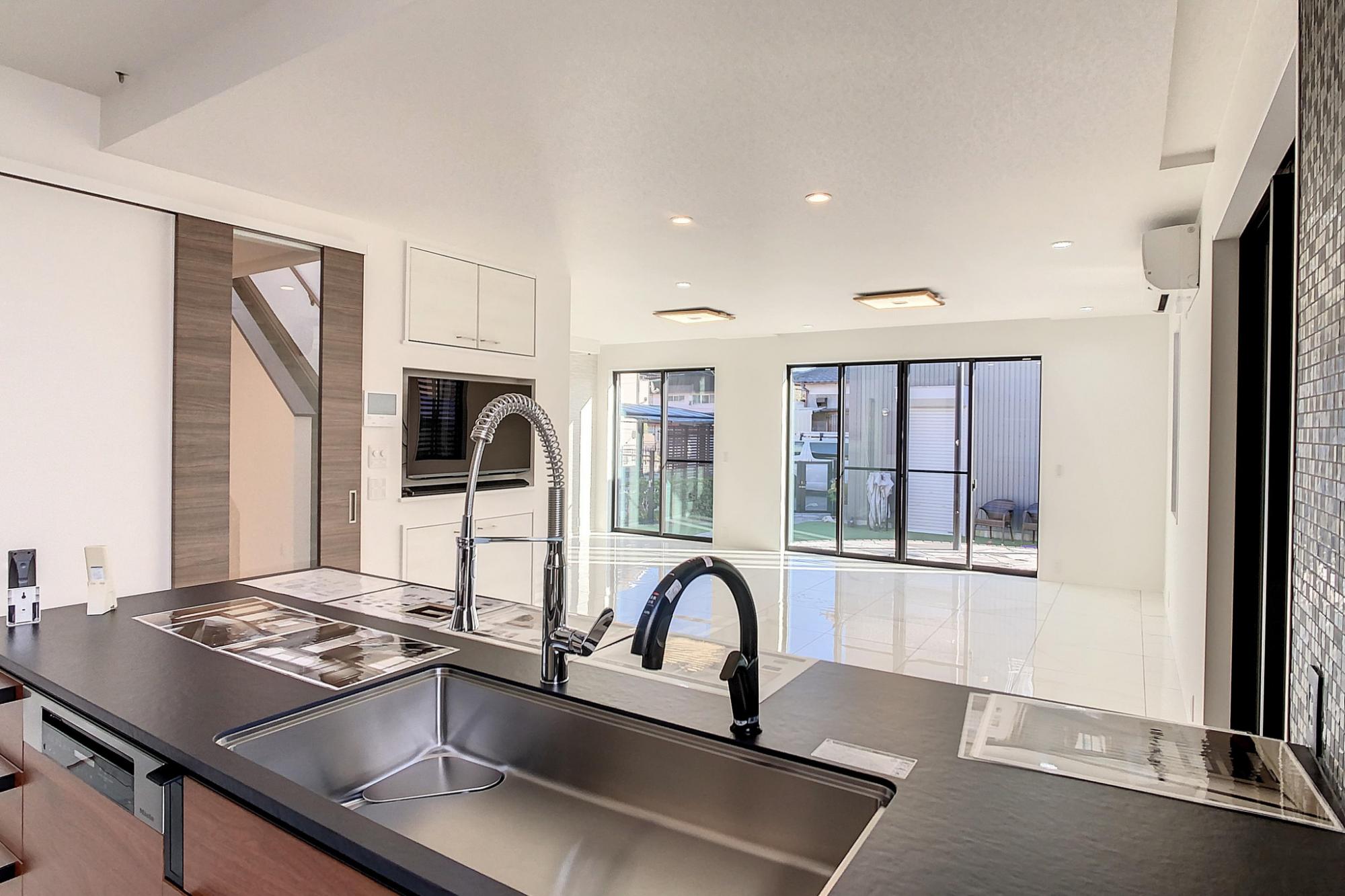 高級感あふれるキッチン