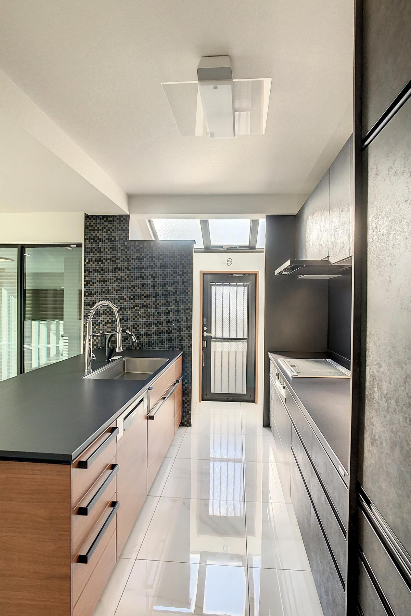 「築30年鉄骨住宅をグレードアップ」のキッチン